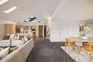 14/8 Humphrey Street_4
