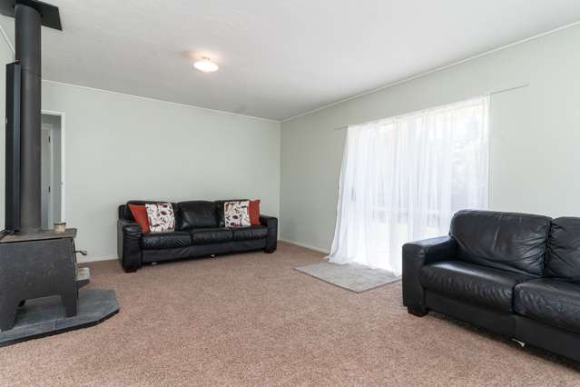 64a Montgomery Crescent Masterton_4