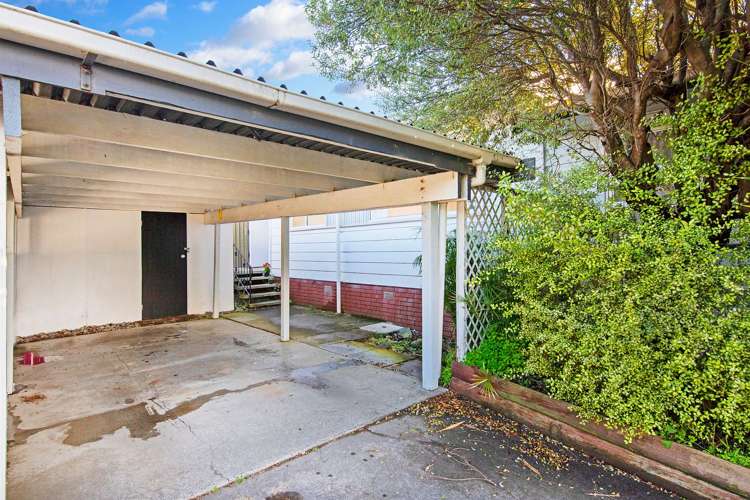 2/36 Archmillen Avenue Pakuranga Heights_13