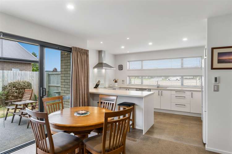 7 Franklin Crescent Lincoln_4