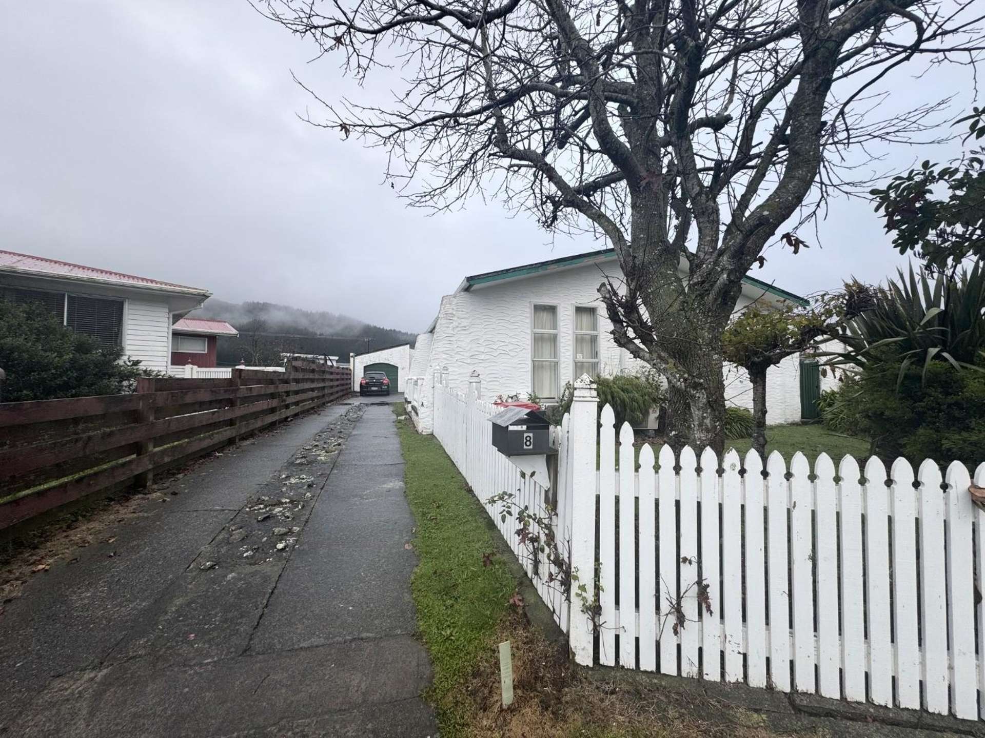  8 Kew Grove Wainuiomata_0