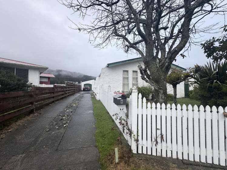  8 Kew Grove Wainuiomata_0