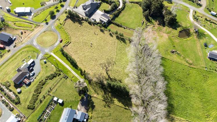 Pavel Place Kaiwaka_6