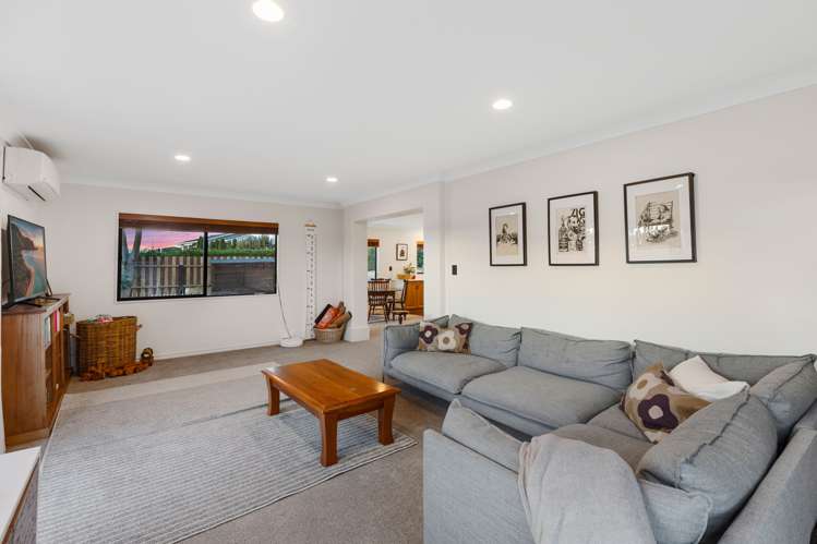 54 Matua Road Matua_14