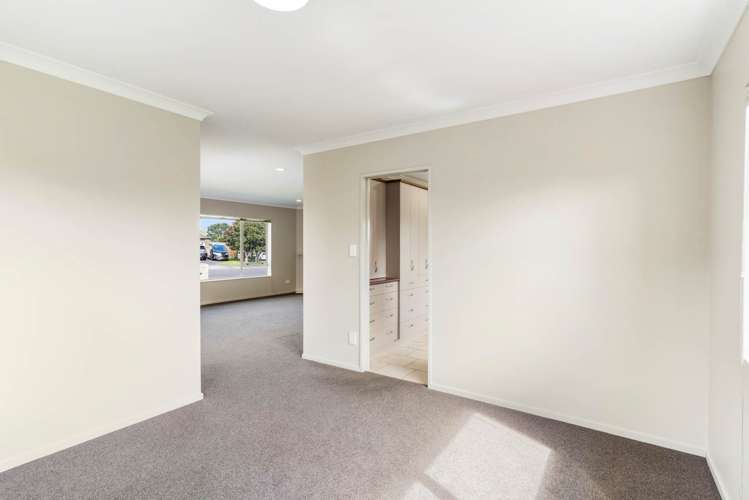 1 Takatu Place Takanini_27