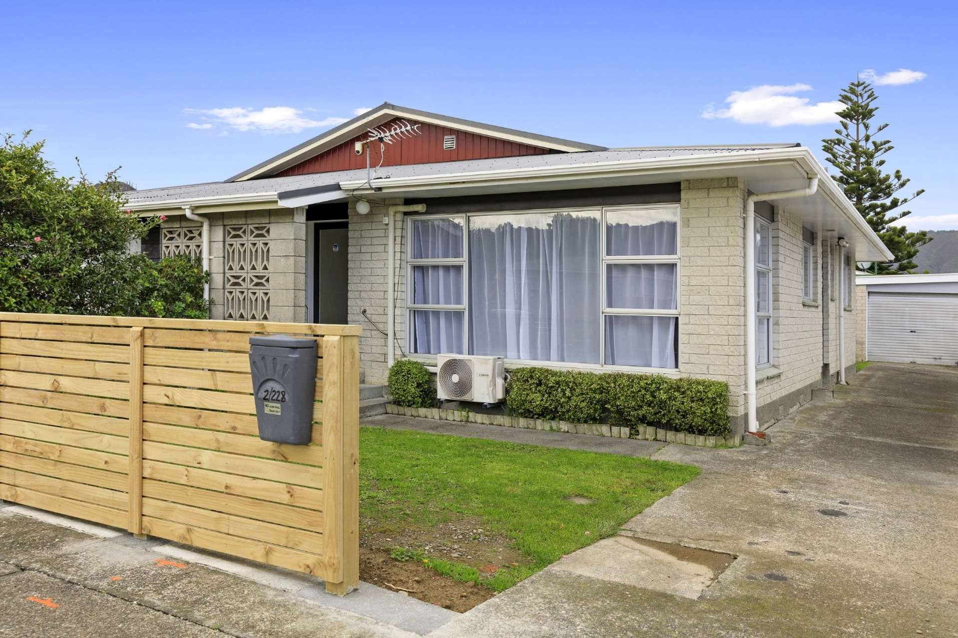 2/228 Taita Drive 10597 Lower Hutt City Houses for Rent One Roof