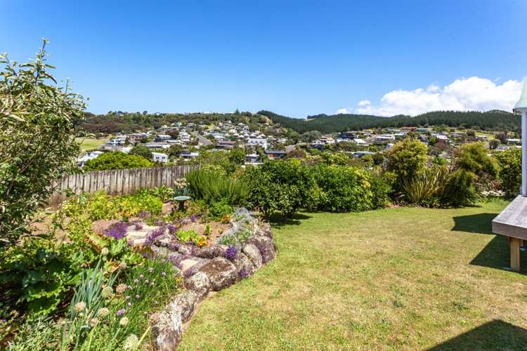 145 Bambury Place Onemana_20