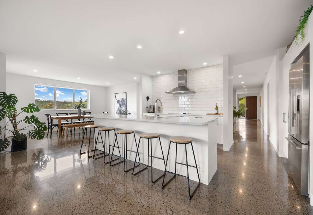 200e Valley Road_1