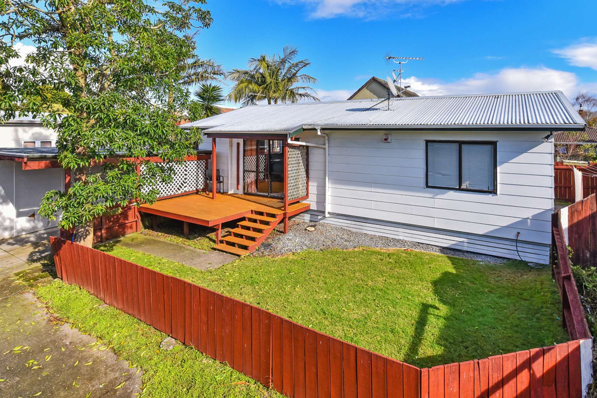 2/31 Halsey Road Manurewa_0