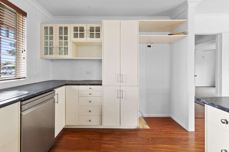 23 Mirbeck Avenue 11373_5