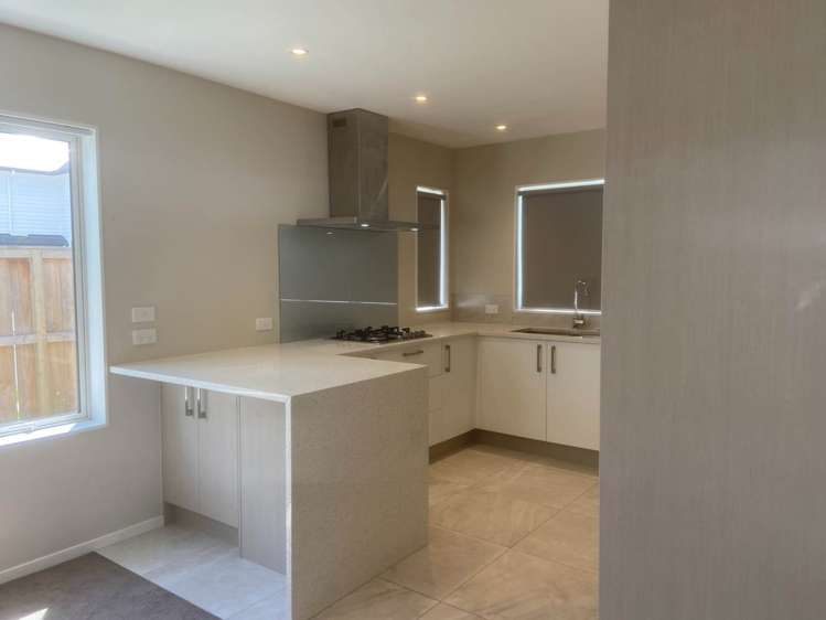 18 Matata Drive Takanini_4