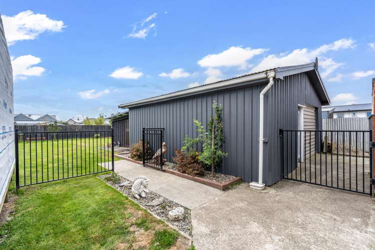 306 Crinan Street Georgetown_37