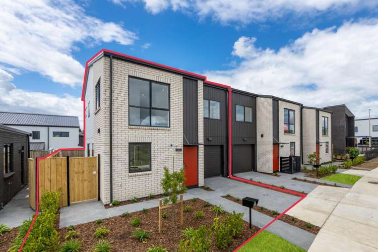 53 Nga Pona Toru Road Flat Bush_7