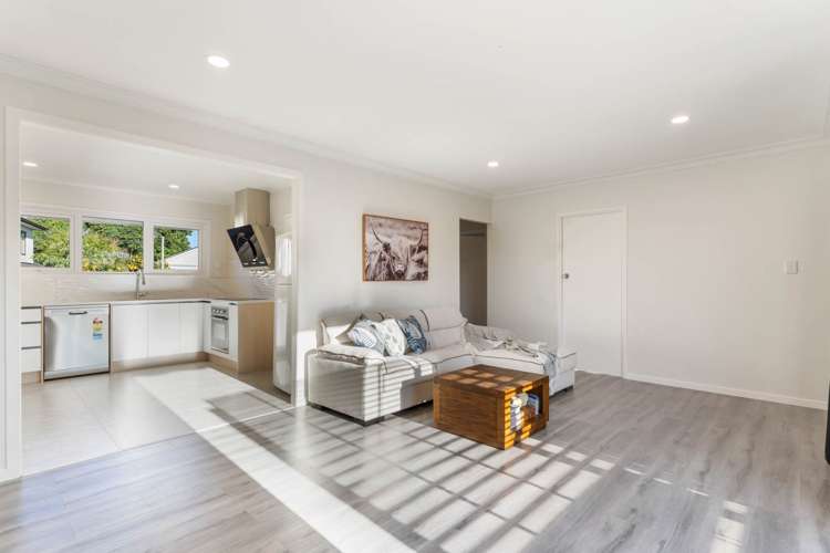 2/10 Omana Road Papatoetoe_6