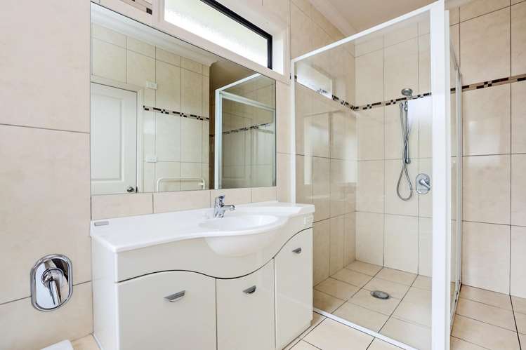 80 Merlot Drive Greenmeadows_9