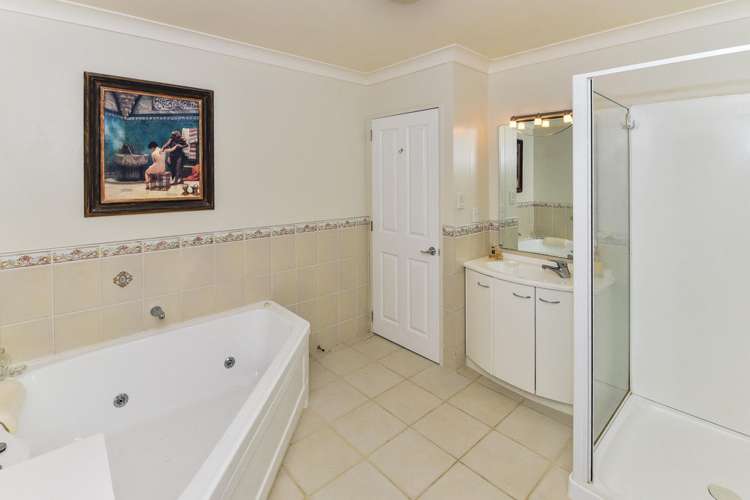 3 Idris Court The Gardens_12