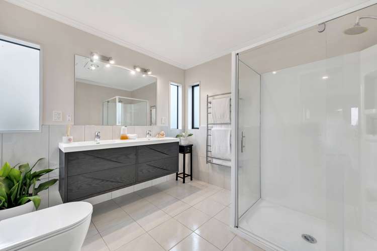 646 Redoubt Road Flat Bush_21