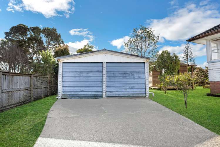 23 Waitaki Street Henderson_19