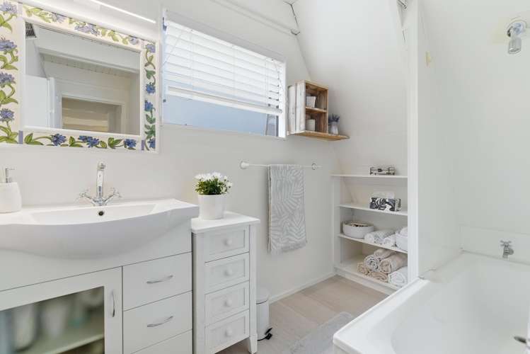 51c Eureka Place Parahaki_7