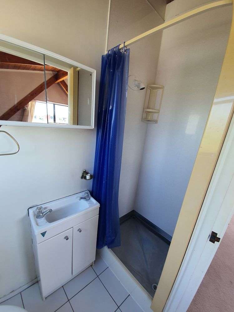 2/1 Bamboo Grove Kelston_11