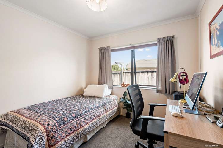 244 Thomas Road Rototuna North_9