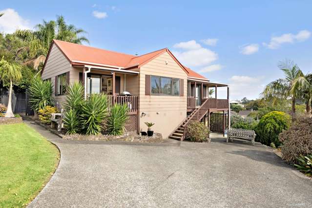 6 Beauchamp Drive Massey_2