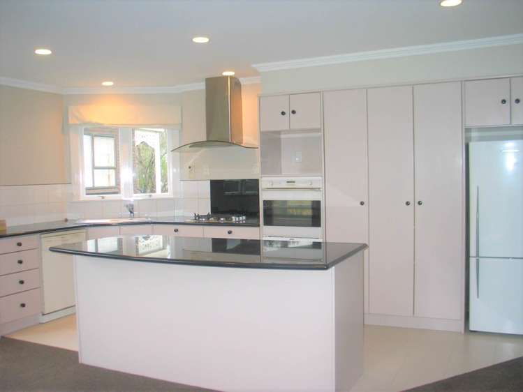 6 Mount Saint John Avenue Epsom_3