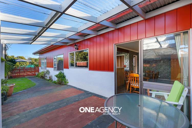 85 Gloaming Hill Titahi Bay_10