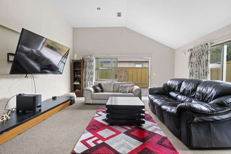 201 Miromiro Road Normandale_9