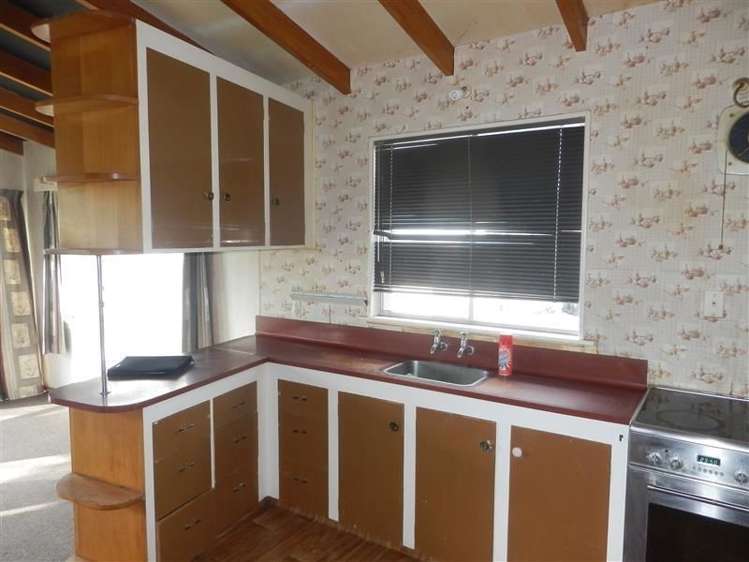 40 Mccaughan Street Winton Surrounds_5