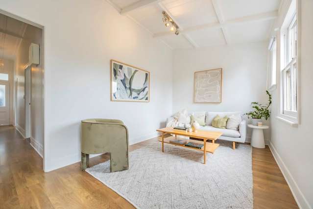 1/72 Gladstone Road Northcote_4