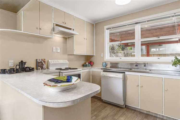 26 Pah Street Matua_9