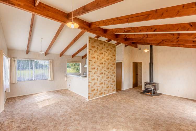 14 Lake Street Takapau_5