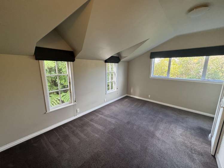  27 Tawa Terrace Tawa_15