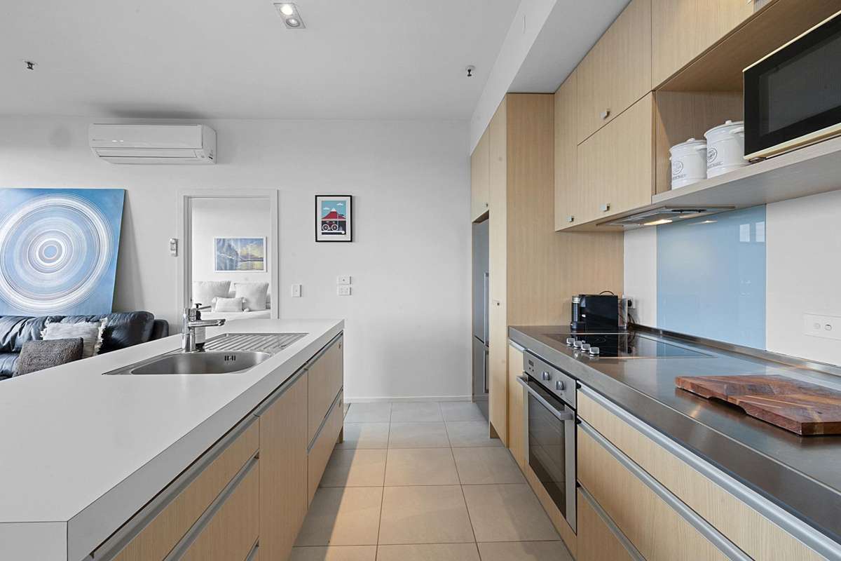 203/22 Liardet Street_4