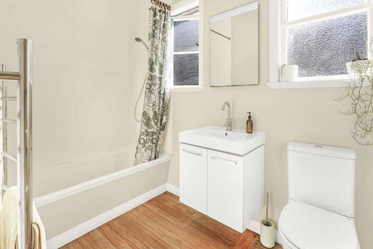 107 Macfarlane Street Hamilton East_19