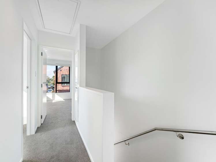 2/4 Millen Ave 10694_12