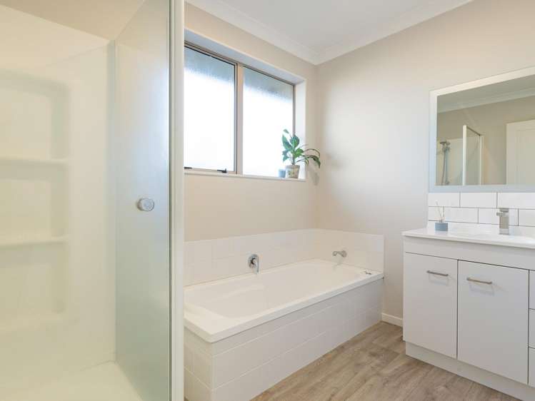 2 Mews Place Forest Lake_15