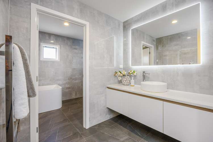 39 Scarlet Oak Drive Schnapper Rock_10