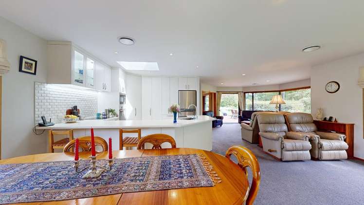 20 Grayburn Road Elgin_5