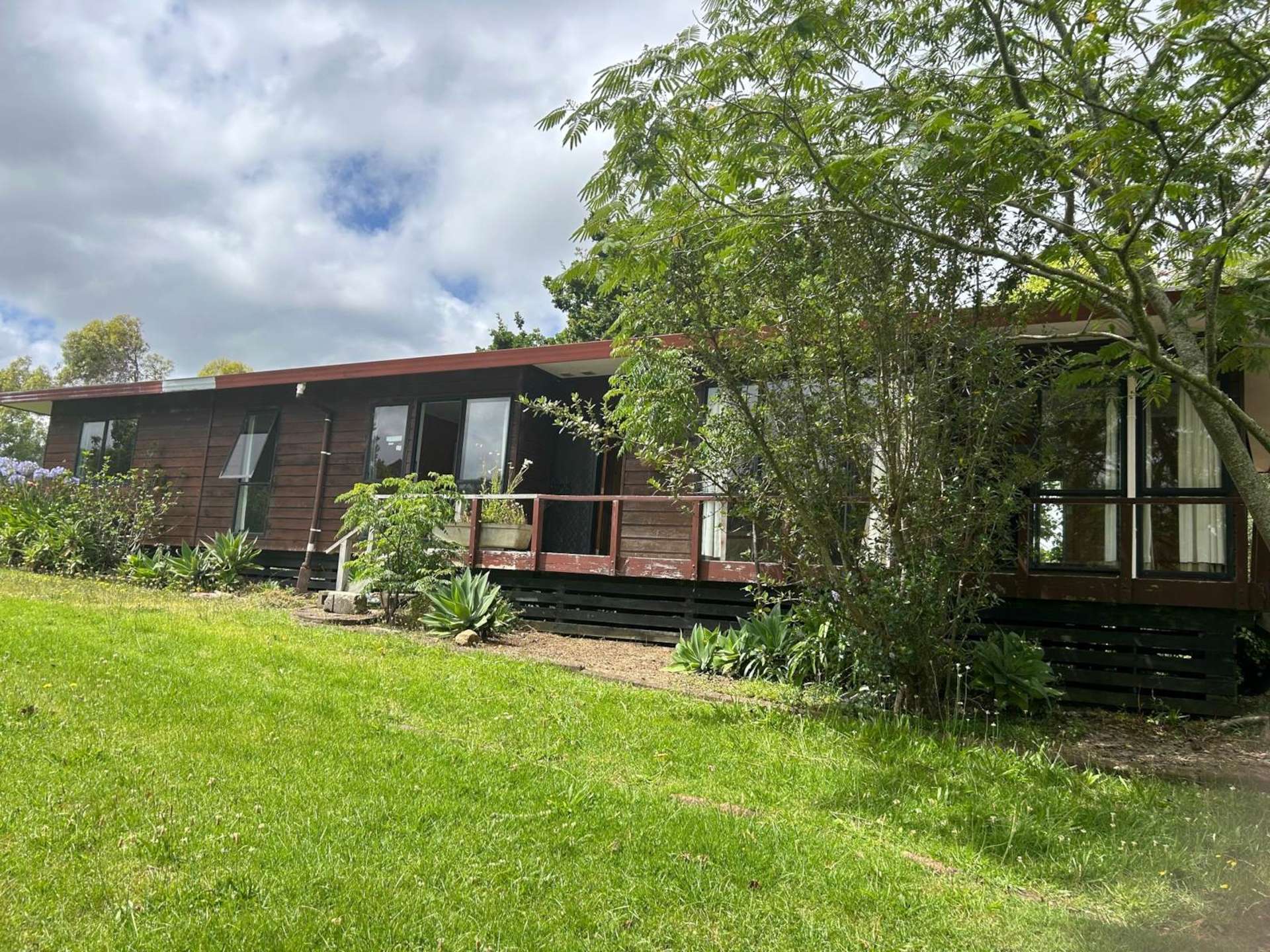 76 Kaipara Coast Highway Helensville_0