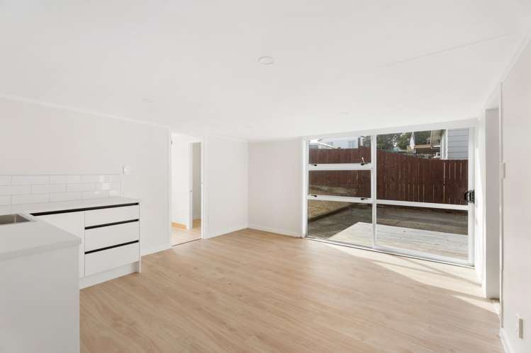 27 Takanini Road Takanini_14