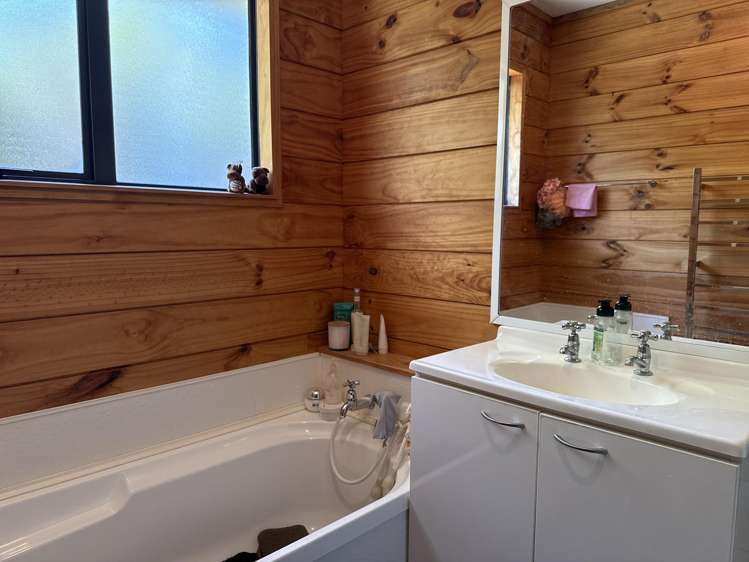 14 Kamahi Crescent Franz Josef_13