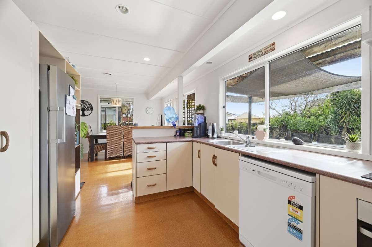 46 Ward Avenue_2