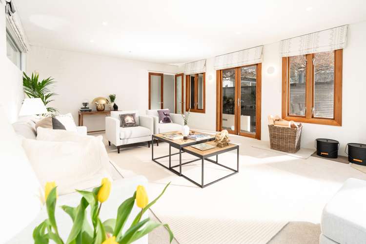 51 Amesbury Drive Churton Park_18