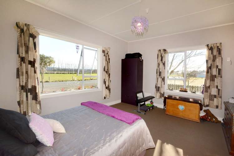 110 Back Road Milton_12