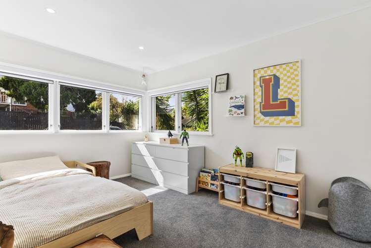 18 Bingley Avenue Epsom_11