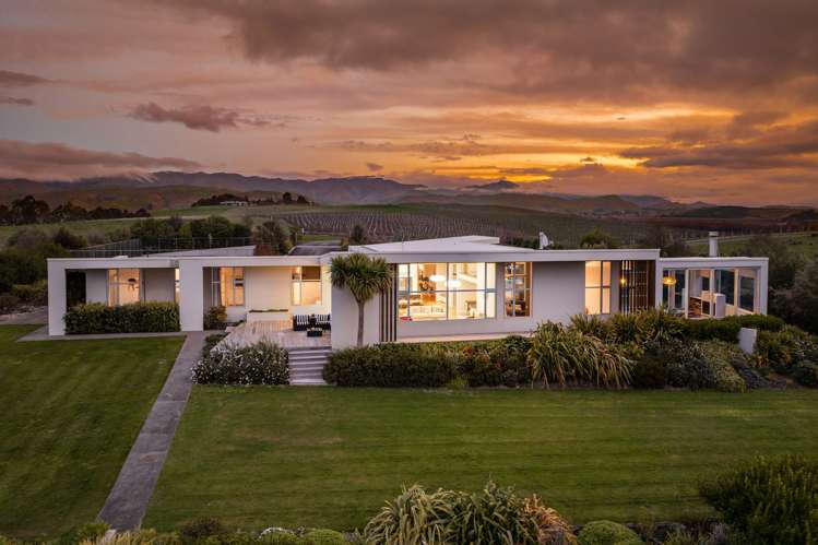 127 Fairbourne Drive Fairhall_7