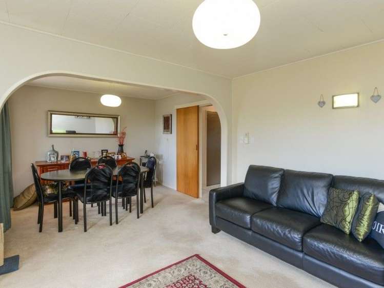 2/801 Alexandra Street Parkvale_5