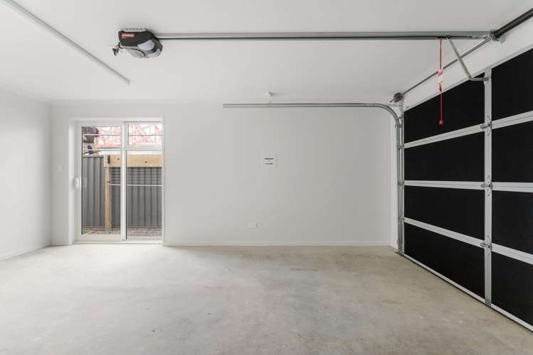 11 Hammick Crescent Pyes Pa_11